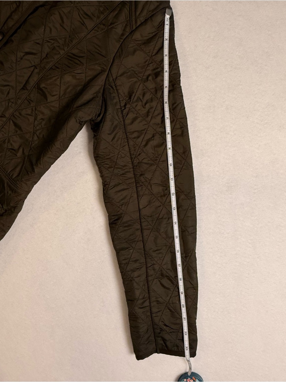 Women’s- Barbour Quilted Jacket - Picture 9 of 10